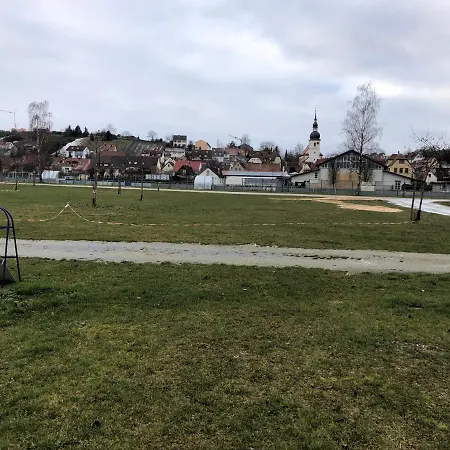 In Gelb, Mit Balkon, Kamin, 50 Schritte Zu Radweg, Ideal For Long Stay, 4 Singles In Single Mainstockheim