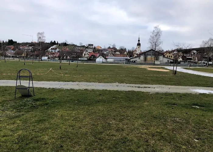 In Gelb, Mit Balkon, Kamin, 50 Schritte Zu Radweg, Ideal For Long Stay, 4 Singles In Single Mainstockheim